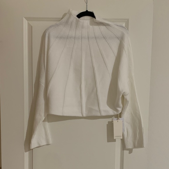 Commense Tops - Commense White Ribbed Women's Sweatshirt